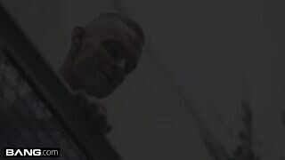 Szép hájas tini csaj durva anál szexe