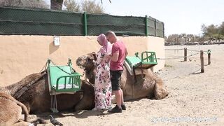 Hatalmas kannás arab lány szexelése