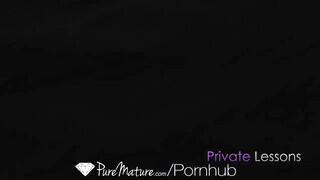 Puremature - Lillian Stone a méretes kannás milf