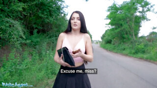 Public Agent - Katy Rose az erdőben kúrel