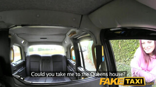FakeTaxi cuki amcsi lány engedi análba is