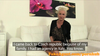 FakeAgent cseh bögyös csajszi szexelni érkezett
