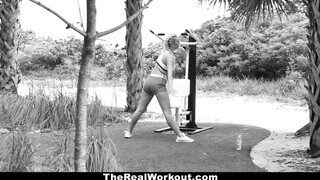 TheRealWorkout - Fitnesz vlogger és a hatalmas dákó esete