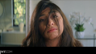 Deeper - Violet Myers a méretes cicis csaj