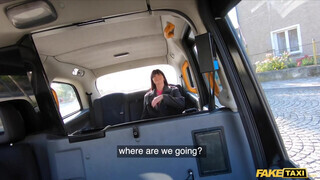 Fake Taxi - Tetovált olasz lány meghágva
