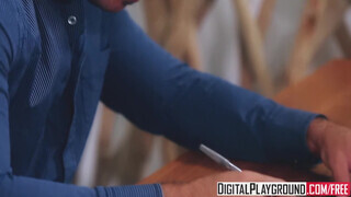 DigitalPlayground - begerjedt háziasszony