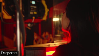 Deeper - Lulu és Kimmy néger manussal dugnak