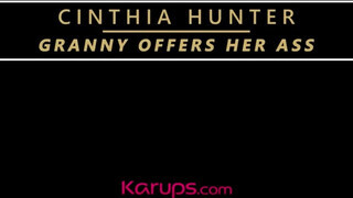 Karups - Cinthia Hunter hátsó bejáratba baszva
