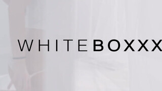 WhiteBoxxx - Lena Reif a hatalmas mellű orosz csaj