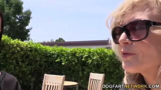 Nina Hartley és Raven Bay meg a csoki hapsi