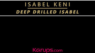 Isabel Keni megdöngetve méretes dákóval - Karups
