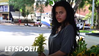 Aranyos csoki milf selena gomez mélyen dugva latin amerikai pinában